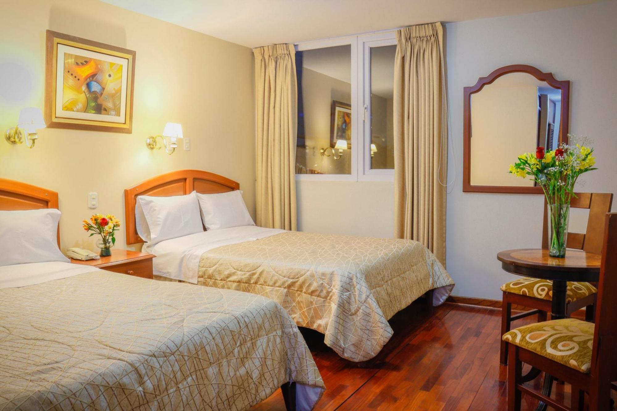 Hotel Manhattan Inn Airport Lima Luaran gambar